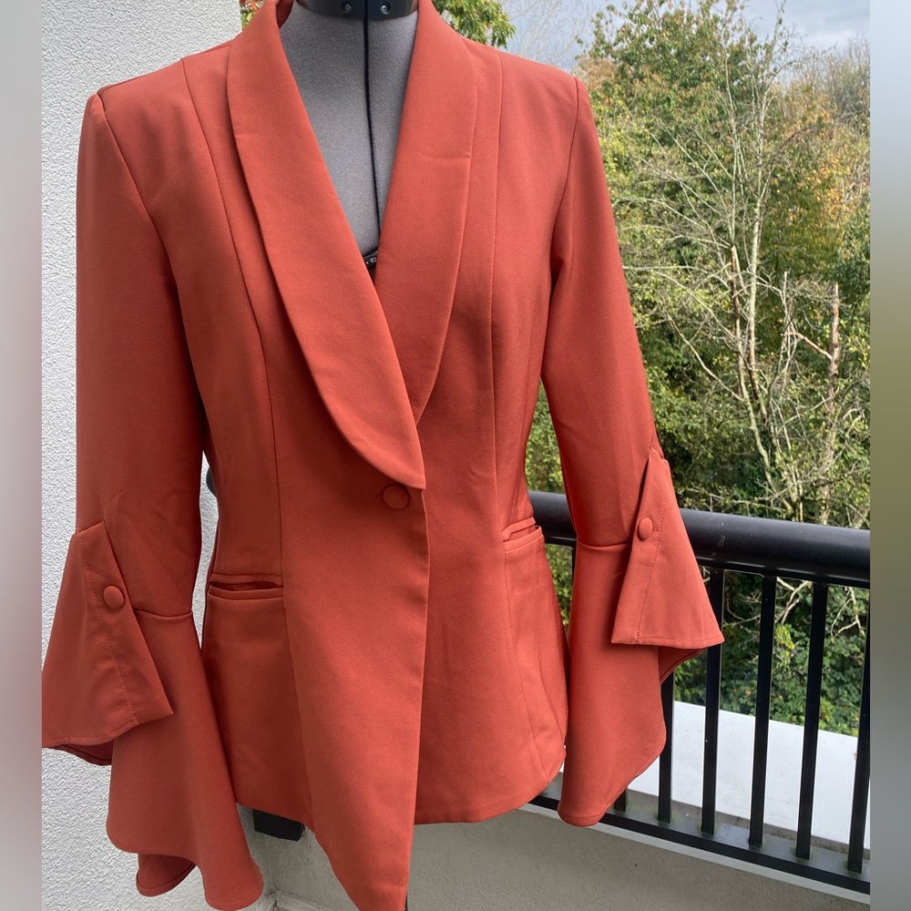 Fitted One Button Shawl Collar Split Bell Sleeve Burnt Orange Blazer size small